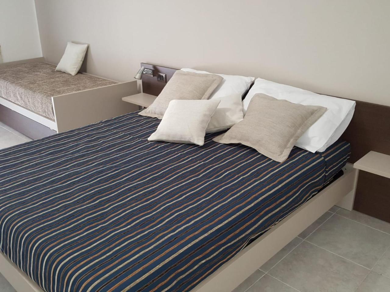 Kalurya Bed and Breakfast Lecce Exteriör bild